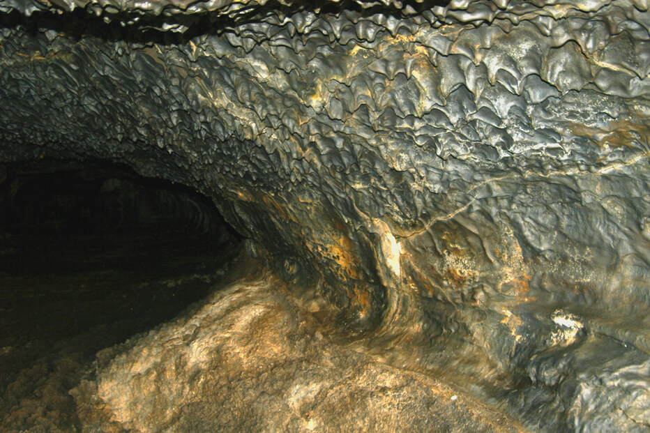 12 Lava Grotto